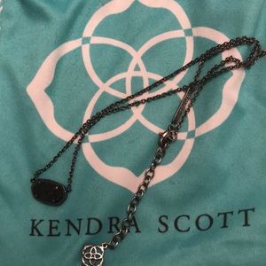 Black gunmetal Kendra Scott Elisa necklace